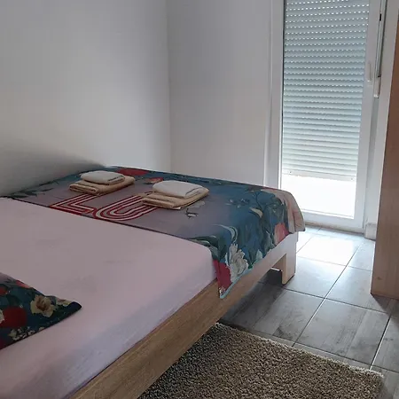 Samanta&amanda, Vir, Appartement Kovacic