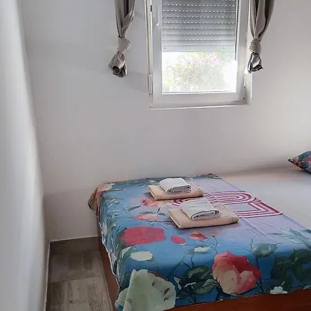 Samanta&amanda, Vir,