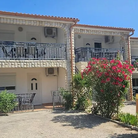 Samanta&amanda, Vir, Apartment Kovacic