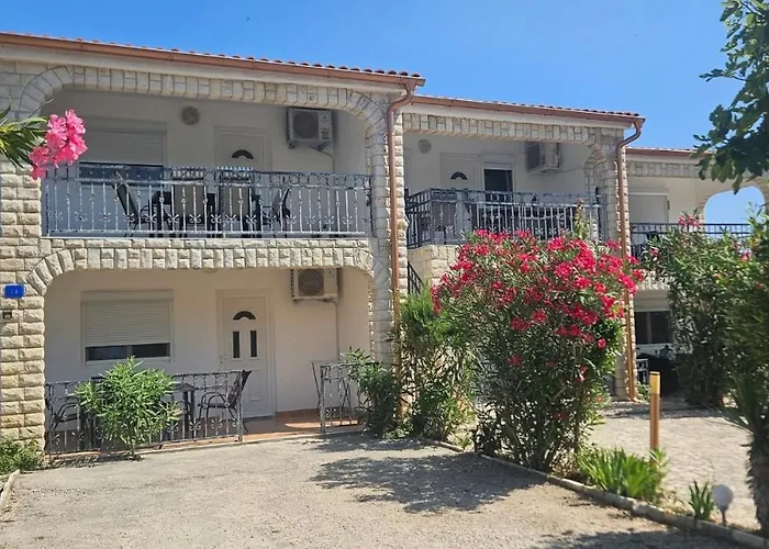 Samanta&amanda, Vir, Appartement Kovacic